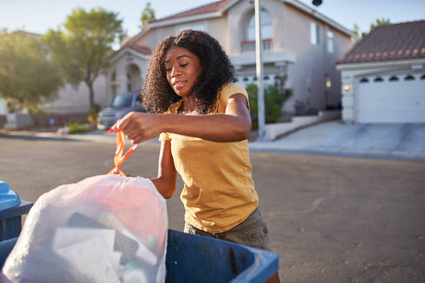 Yard Cleanup Services in Grosse Pointe Woods, MI